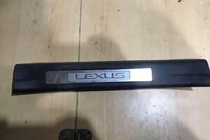 БУ Накладка порога (внутренняя) Lexus RX 300/330/350/400h 2003-2009 6794048020 Toyota