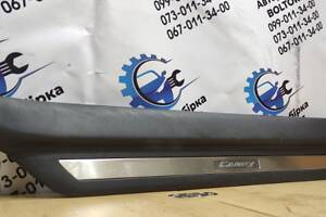 БУ Накладка порога (внутренняя) Toyota Camry XV40 06-10-12 6791433080 Toyota