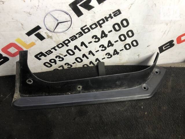 БУ Накладка в салоне Mercedes W212 (2009-2011-2016) E class A2126930933 Mercedes-Benz