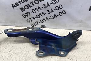 БУ Петля капота левая Toyota RAV4 (2000-2005) 53420-42030 Toyota