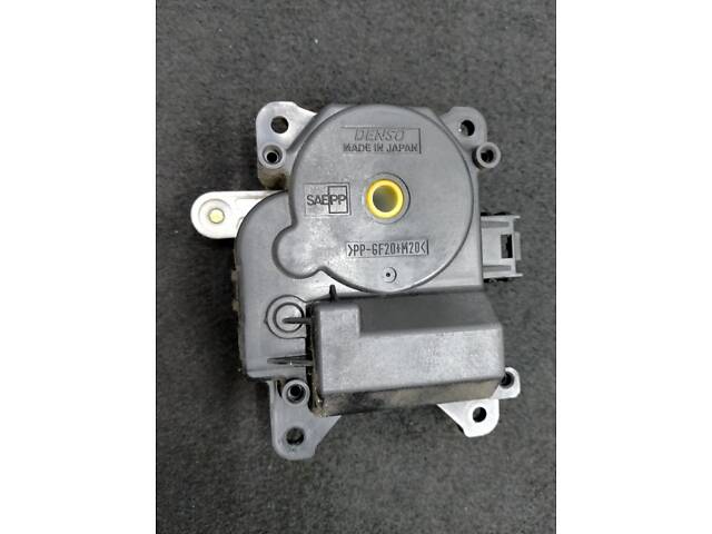 БУ Сервопривод заслонок печки Toyota RAV4 (2000-2005) 638000240 Toyota