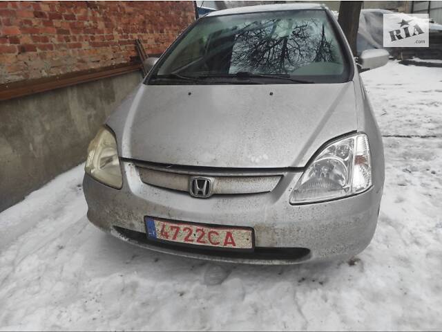 БУ Стекло лобовое Honda Civic (2000-2005) 73111S5SE00 Honda