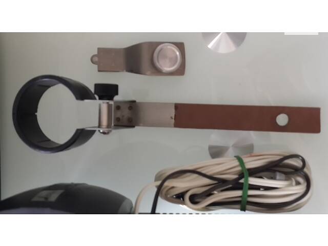 Фотовспышка ЛучМ1 с креплениями и блендой для средне-форматного объектива. - Фото 3