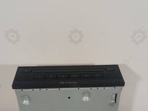 CD-чейнджер Audi Q7 2010-2015)