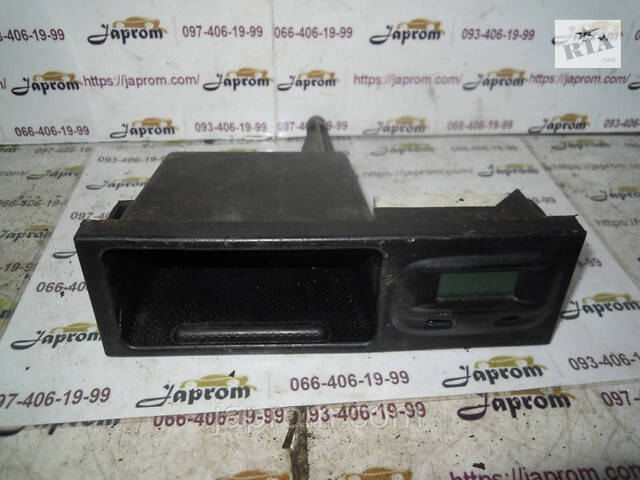 Часы экран дисплей бортовой компьютер Mazda 323 BJ 1997-2002г.в. без радио и термометра