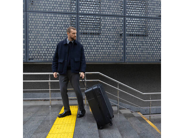 Валіза Bagland Velo 49х72 см Чорна ('1140521762') - Фото 10