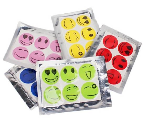 Смайлик наклейка від комарів. - Фото 1