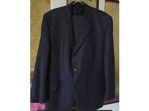 Чоловічий костюм