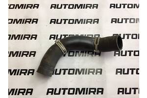 Патрубок системы охлаждения Citroen C4 Picasso 1.6 HDI 2006-2013 9684589080