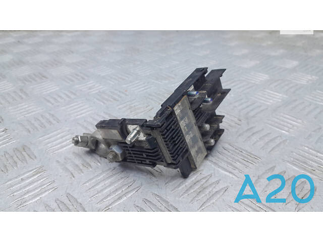 CV5Z14A068CA - Б/В Клема акумулятора плюс на FORD FIESTA (CT) 1.6