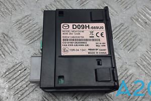 D09H669U0B - Б/У Блок USB на MAZDA CX-3 2.0 AWD