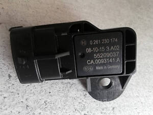 Датчик давления воздуха во впускном коллекторе Fiat Doblo 0261230174