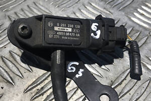 Датчик давления воздуха во впускном коллекторе Ford Connect 2002-2013 0261230120