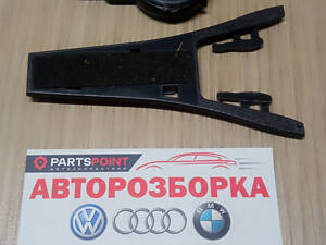 <br> Датчик дождя и освещенности Audi A6 C6 2006)