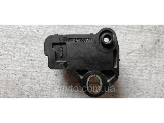 Датчик положения коленвала Citroen Berlingo 9637466980 453.458