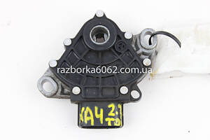 Датчик положения селектора АКПП 2.2 Diesel 10- Toyota RAV-4 III 2005-2012 8454033010