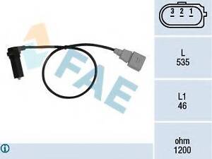 Датчик положения коленчатого вала FAE 79067 на AUDI A3 (8L1)