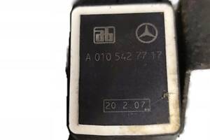 Датчик регулювання дорожнього просвіту Mercedes Benz W220 1998-2005 0105427717