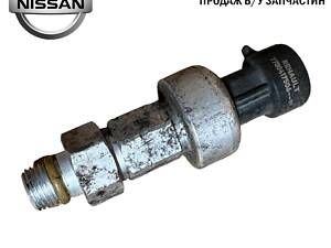 Датчик тиску кондиціонера 1.5 dci Nissan Qashqai J10 07-13р 7700417506