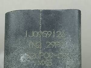 Датчик тиску кондиціонера VW Golf (IV) 1997-2003 1j0959126