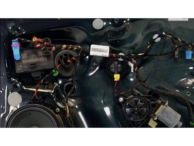 Датчик удара airbag двери для VW Golf 2013-2017 (5Q0959354)