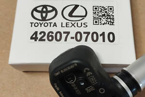 Датчик давления тиску в шинах коліс Toyota Lexus 42607-07010 4260707010 42607 07010  PMV-C215