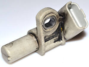 Датчик положения распредвала 9661135980 PEUGEOT Partner 08-; CITROEN Berlingo 08-18