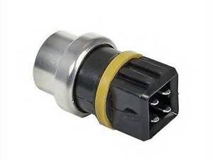 Датчик температури охолоджувальної рідини MEAT &amp DORIA 82050 на VW PASSAT (3A2, 35I)