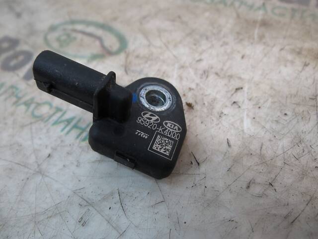 Датчик удара Hyundai KONA ELECTRIC 2017-2023 (Хюндай Кона Електрик), БУ-299473 - Фото 2