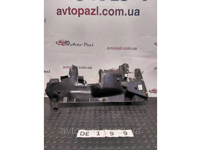 DE0199 9687421680 Дефлектор радіатора Peugeot/Citroen C4 12- 09-01-02