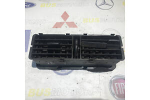 Дефлектор обдува салона Mercedes Sprinter 1995-2006 9018310130