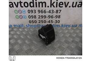 Дефлектор печки боковой левый 77640S9AJ01ZA Honda CR-V 2 2002-2006