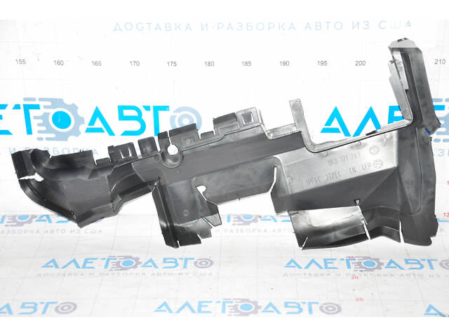 Дефлектор радиатора левый Audi A4 B8 08-12 2.0T новый неоригинал