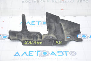 Дефлектор радиатора правый Mitsubishi Galant 04-12