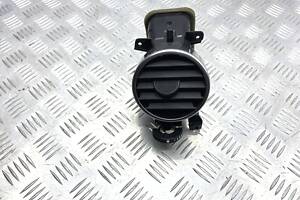 Дефлектор воздуха правый для Land Rover Discovery 4 (L319) 2009-2017 б/у
