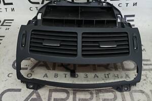 Дефлектор воздуховода Mercedes-Benz E-Class W211 3.5 2008 (б/у)