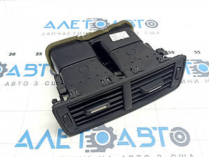 Дефлектор воздуховода центральной консоли (2 ряд) Audi Q7 16- черный
