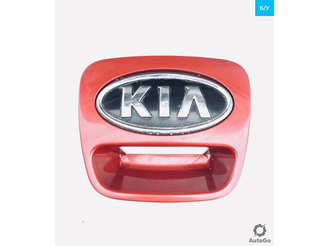 Декоративная накладка крышки багажника Эмблема Логотип Kia Rio III UB HB