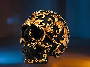 Декоративний чорний череп RESTEQ із золотими візерунками — інтер'єрна статуетка з ПВХ для дому, офісу, бару або Гелловіну