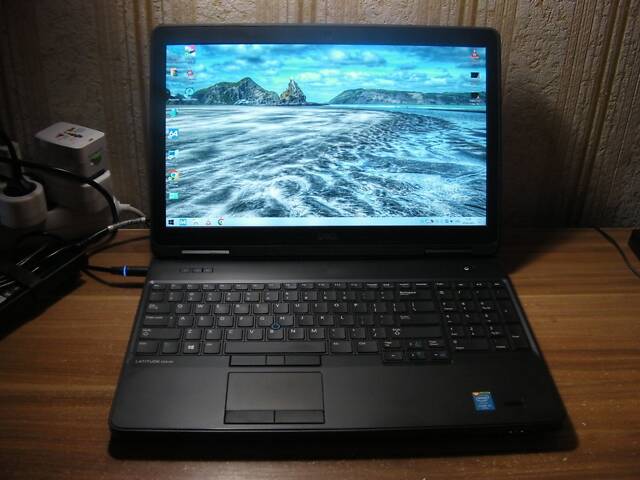 Dell Latitude E5540 15.6' IPS FHD I5-4310U 2.0ГГЦ-3.0ГГц 8/500 Вебка BT Dell Батарея 90Вт Б/Ж США #5 - Фото NaN