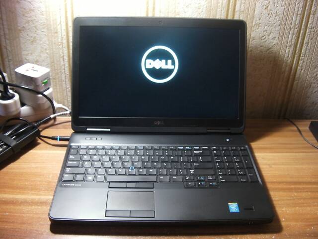 Dell Latitude E5540 15.6' IPS FHD I5-4310U 2.0ГГЦ-3.0ГГц 8/500 Вебка BT Dell Батарея 90Вт Б/Ж США #5 - Фото 27