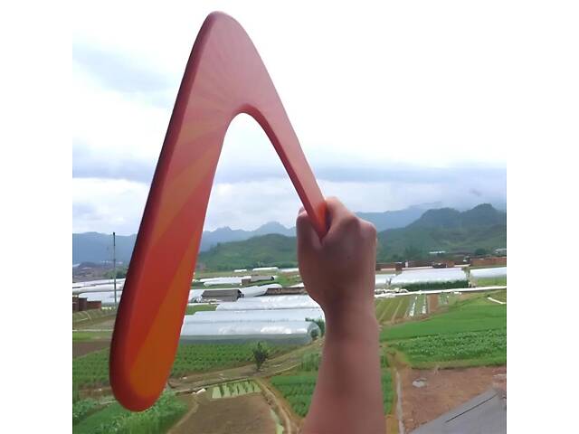 Дерев'яний бумеранг RESTEQ 32,5×29 см - спортивний бумеранг із липи, що повертається, помаранчевий - Фото 2