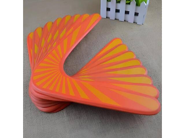 Дерев'яний бумеранг RESTEQ 32,5×29 см - спортивний бумеранг із липи, що повертається, помаранчевий - Фото 4