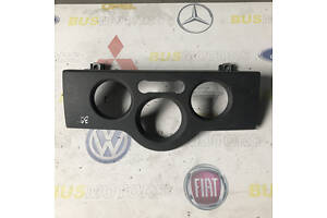 Деталі панелі Mercedes Citan 415 2012- 8200452966