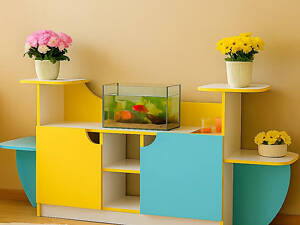 ? Дитяча кутова стінка «Куточок живої природи» DS-053