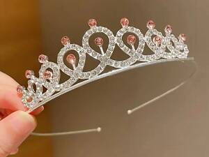 Діадема (тіара) корона колір срібло (silver), матеріал корпусу метал (tiara) 63777