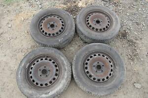 Диск с шиной 195/65 R15 Volkswagen Golf 5 2003-2008