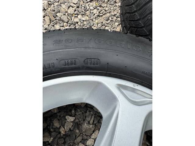 Диск з шиною Dunlop Ford Mondeo 2008-2012 5x108 R16 205/60R16 - Фото 7