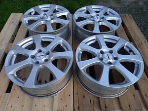 Диски VOLKSWAGEN PASSAT B5 B6 B7 B8 Caddy Golf 5 6 JETTA Touran SKODA OCTAVIA AUDI A4 A6 Литі Титаны Титани 5х112 R17