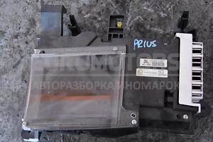 Дисплей информационный Toyota Prius Plus (ZVW40/41) 2011 83108470